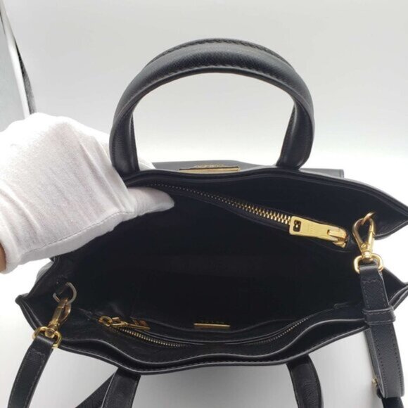 Prada Saffiano Triple Pocket Nero Black Shoulder Bag - Picture 11 of 16